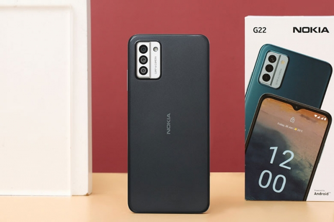 📱 Nokia G22 - Chiếc điện thoại giá rẻ đình đám bậc nhất nhà Nokia với chip Unisoc T606, RAM 4GB, bộ nhớ trong 128GB, và pin 5.050 mAh. Màn hình lớn 6,5 inch, camera chính 50MP, hỗ trợ sạc nhanh 20W. Giá chỉ từ 3.390.000 đồng. Đặt hàng trước từ ngày 2/12.
