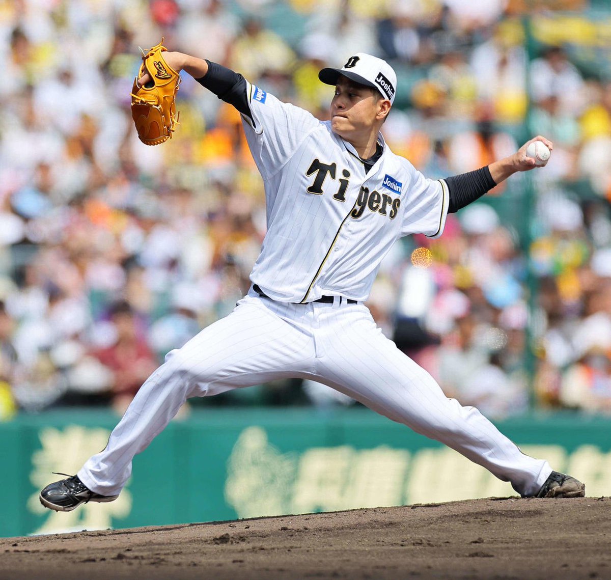 阪神 2023 「伝統の一戦〜THE CLASSIC SERIES〜」 復刻ユニフォーム