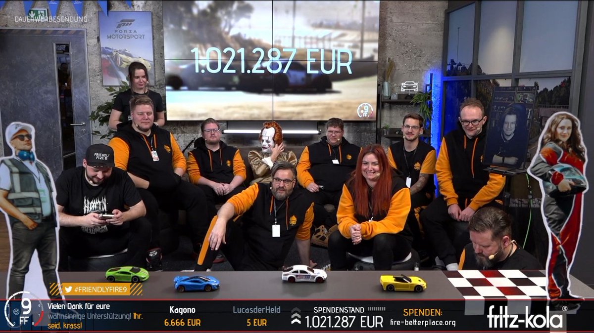 #alleloben &lt;3 ganz viel Liebe an alle &lt;3
<a href="/fisHC0p/">fishi</a> <a href="/LL_Cupido/">Lena Cupido</a> <a href="/Br4mm3n/">Brammbo No. 5 🌈</a> <a href="/PietSmiet/">Peter Smits Jr.</a> <a href="/Gronkh/">𝑮𝑹𝑶𝑵𝑲𝑯</a> <a href="/brosator/">Christian Stachelhaus</a> <a href="/MrMoregame/">MrMoregame</a> <a href="/_HeyNancy_/">Nancy</a> <a href="/SepPietsmiet/">Sep PietSmiet</a> <a href="/JayPietsmiet/">Jay🥶</a>  <a href="/Eosandy/">ｅｏｓΛｎｄｙ X📸 - cosplay-FoDoGrApH aus Hobby</a> <a href="/HeiderFlorian/">Der Heider</a> <a href="/PhunkRoyaI/">PhunkRoyal</a> <a href="/xPandorya/">Pandorya</a> 
<a href="/Kittycatcakes_/">KittyCatCakes</a> <a href="/GMaxee/">Maxi Gräff</a> 
<a href="/EsportFactoryDE/">Esport Factory</a> 
#modsloben
#FriendlyFire9 #WoScholz