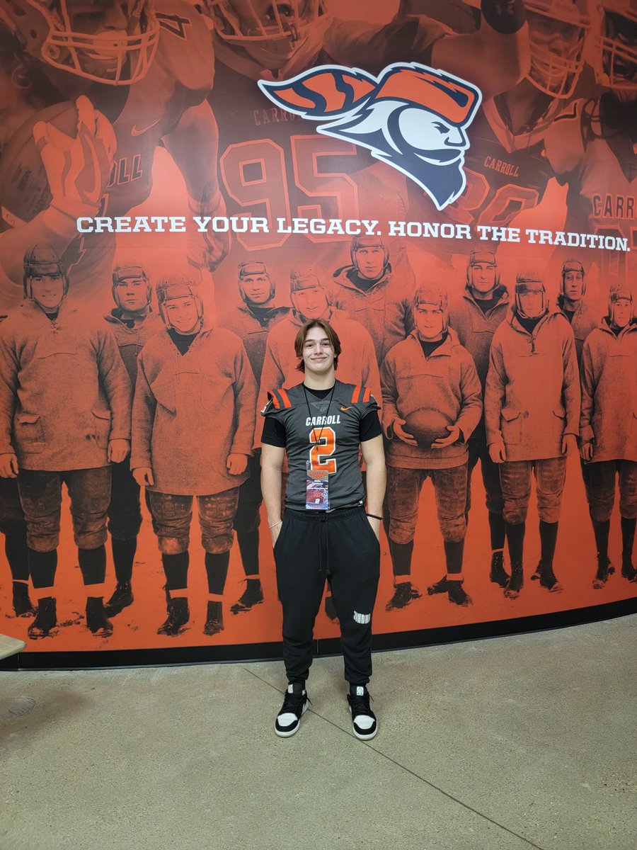 Gterstriep's tweet photo. Huge thanks to @CoachBuddah, @CoachHolleyCU, @CoachPfeffer, and all the other Carroll coaches and players for a great visit today. Super excited to have received my official offer to play @piofootball!

@JackCornell73 @QNDFootball @SchuckSports @CoachBigPete @ChrisDuerr https://t.co/RqVyoBLoSr