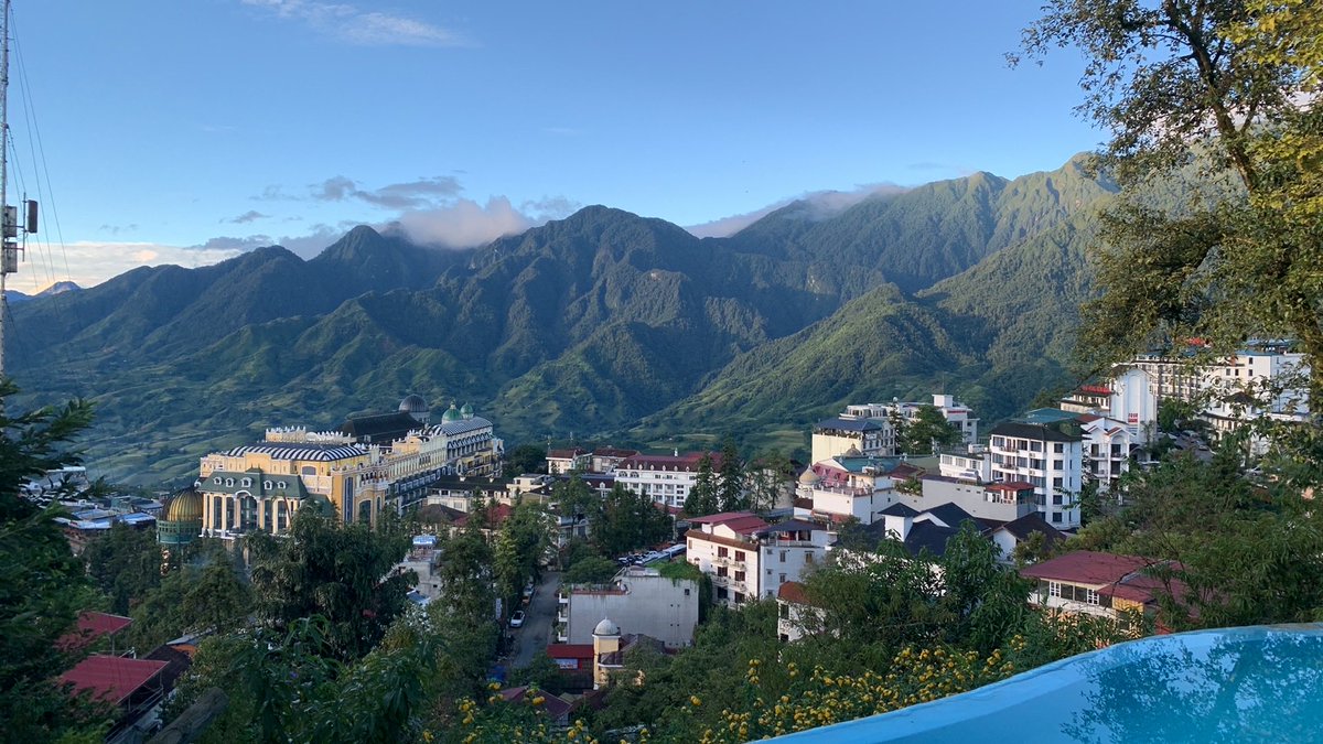 Sapa luôn là 1 nơi mình rất thích, khí hậu đồ ăn đều rất tuyệt vời, giá lại rẻ nữa. Mọi người thì sao?

#sapa #dulich #trend