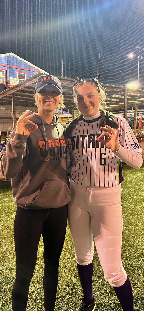 I had a great time at camp in Bullard! Thank you to all the coaches for helping put on a great camp! 
<a href="/TitansBaker/">TitansBaker</a> 
<a href="/CoachA_Williams/">Coach Williams</a> <a href="/KelseyBernhardt/">Kelsey Bernhardt</a> <a href="/CoachMariaWinn/">🥎CW🥎</a>