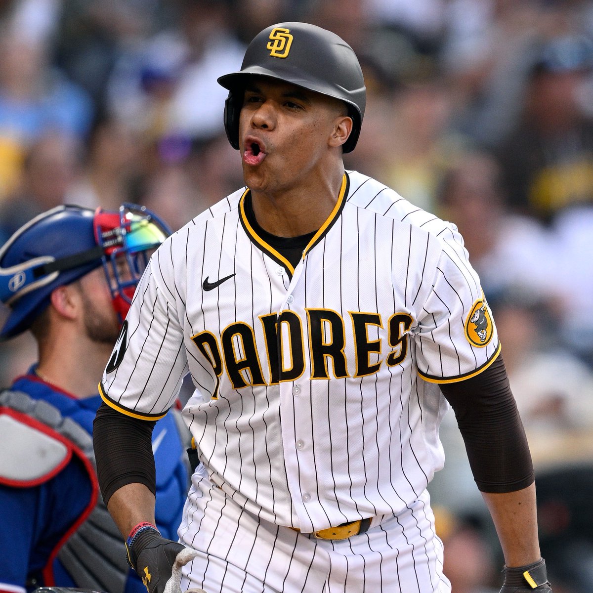 The Yankees' talks with the Padres over a Juan Soto deal have stalled, per <a href="/hgomez27/">Héctor Gómez</a>

The Blue Jays are now favorites to land Soto 👀