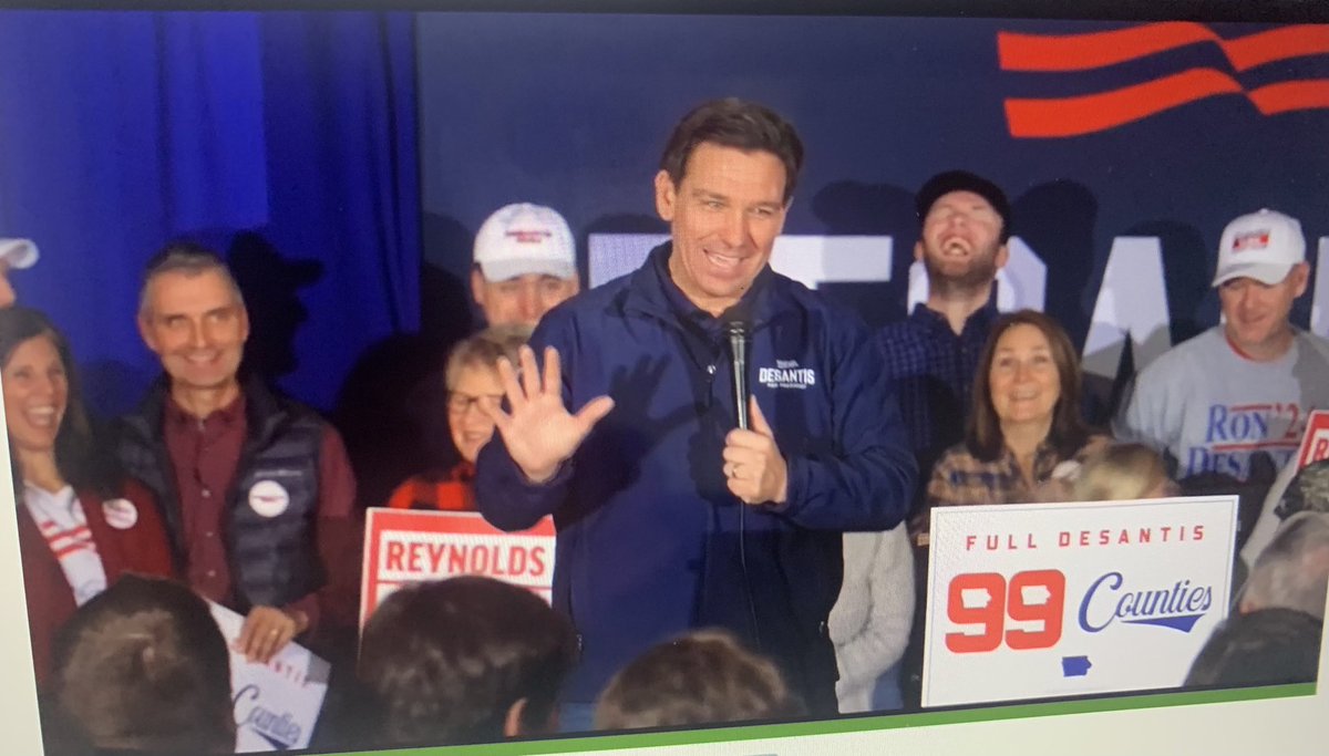 quirk_kay's tweet photo. Watching the #99County #FullDeSantis
#FullGrassley
Celebration on Rumble!🎉
Great speech, great crowd, great questions!🇺🇸
Iowans will #Deliver4DeSantis! 🗳️😎
#DeSantis2024🇺🇸 https://t.co/RvCIR4oXsZ