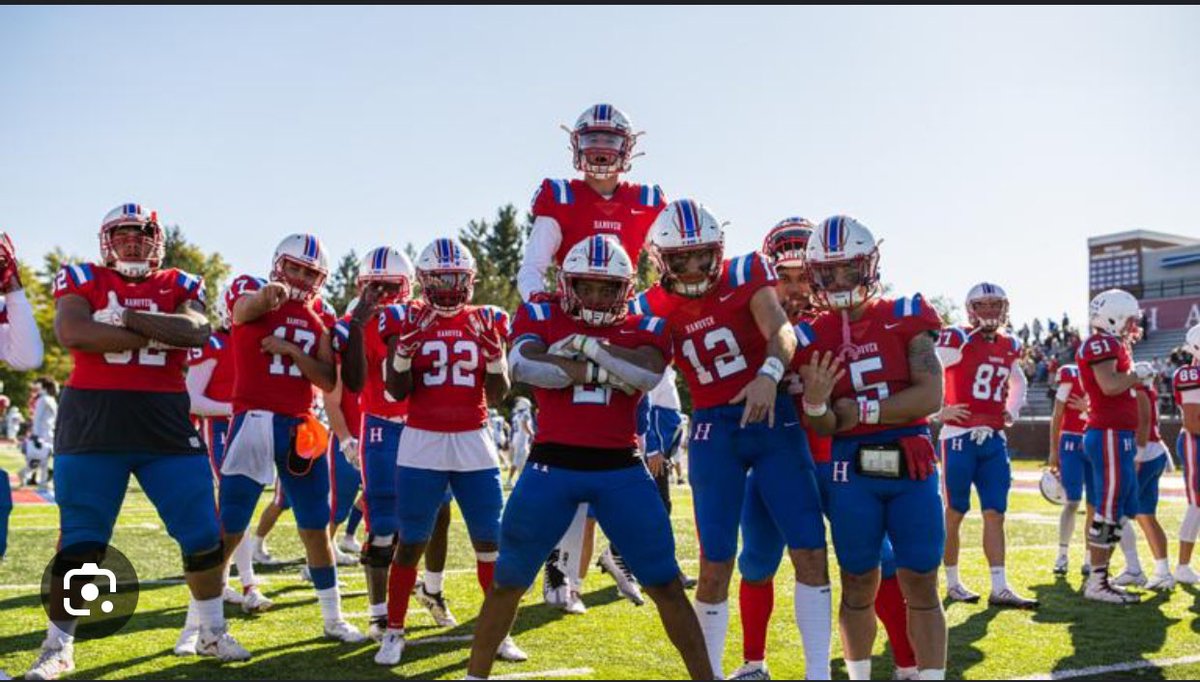 Brent_Thompson9's tweet photo. #AGTG After a great visit and great conversation with @MTHEO12 I’m blessed to receive My 6th offer from Hanover College! @HanoverFTBL @CoachSmith53_ 🙏🏾🙏🏾 https://t.co/aetBg8VepE