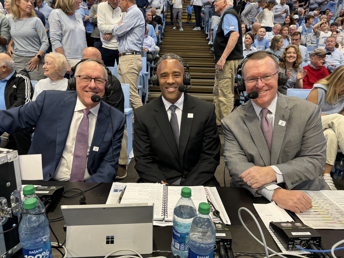 I haven't had a first day on the job in quite a while, but I had a great time calling the Florida State at UNC game today for @accnetwork. Thanks to @WesDurham and @CoryAlexanderVA for carrying me this first go-around!