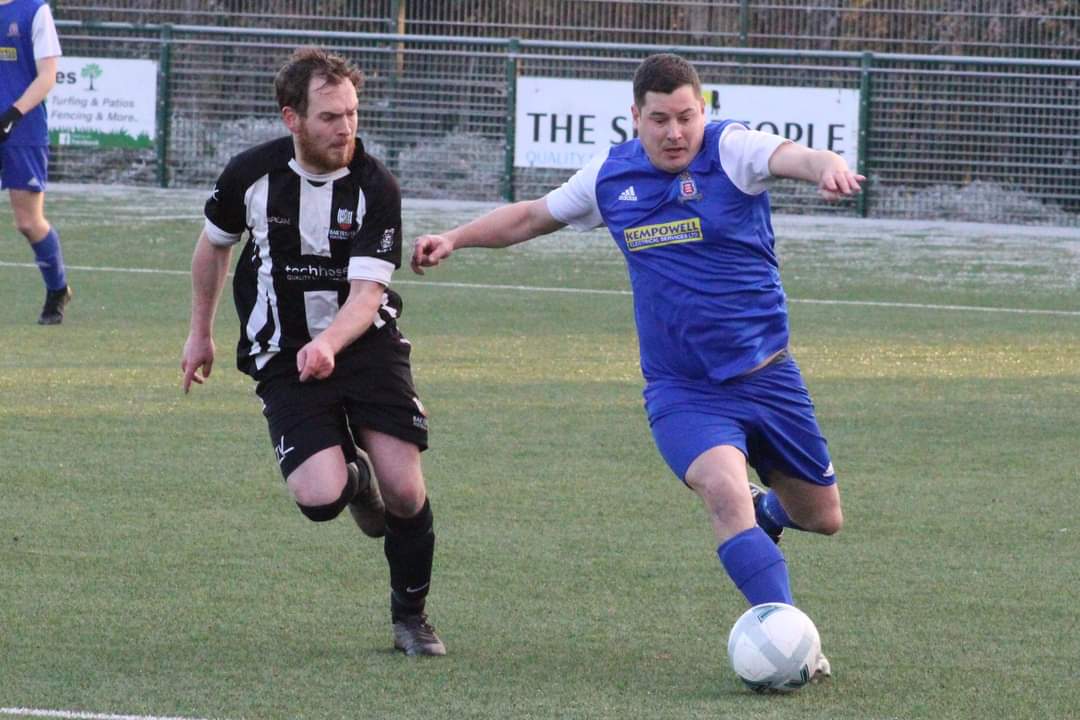 Action from <a href="/LadsClubFc/">Lads Club Colts</a> 4-0 win over <a href="/BartestreeFC/">Bartestree FC</a> in the <a href="/zzoommfullfibre/">Zzoomm</a> <a href="/HerefordshireFL/">Herefordshire Football League</a> First Division at the <a href="/SSAFA_Hereford/">SSAFA Herefordshire</a> County Ground.

🔗 m.facebook.com/story.php?stor…

<a href="/bengoddard_HT/">Ben Goddard</a> <a href="/YourHereford1/">Your Herefordshire</a> <a href="/HerefordshireMy/">Herefordshire Live</a> <a href="/bbchw/">BBC Hereford & Worcester</a> <a href="/bbchwsport/">BBC HW Sport</a> <a href="/SunshineRadio/">Sunshine Radio</a> <a href="/HerefordshireFA/">Herefordshire FA</a>