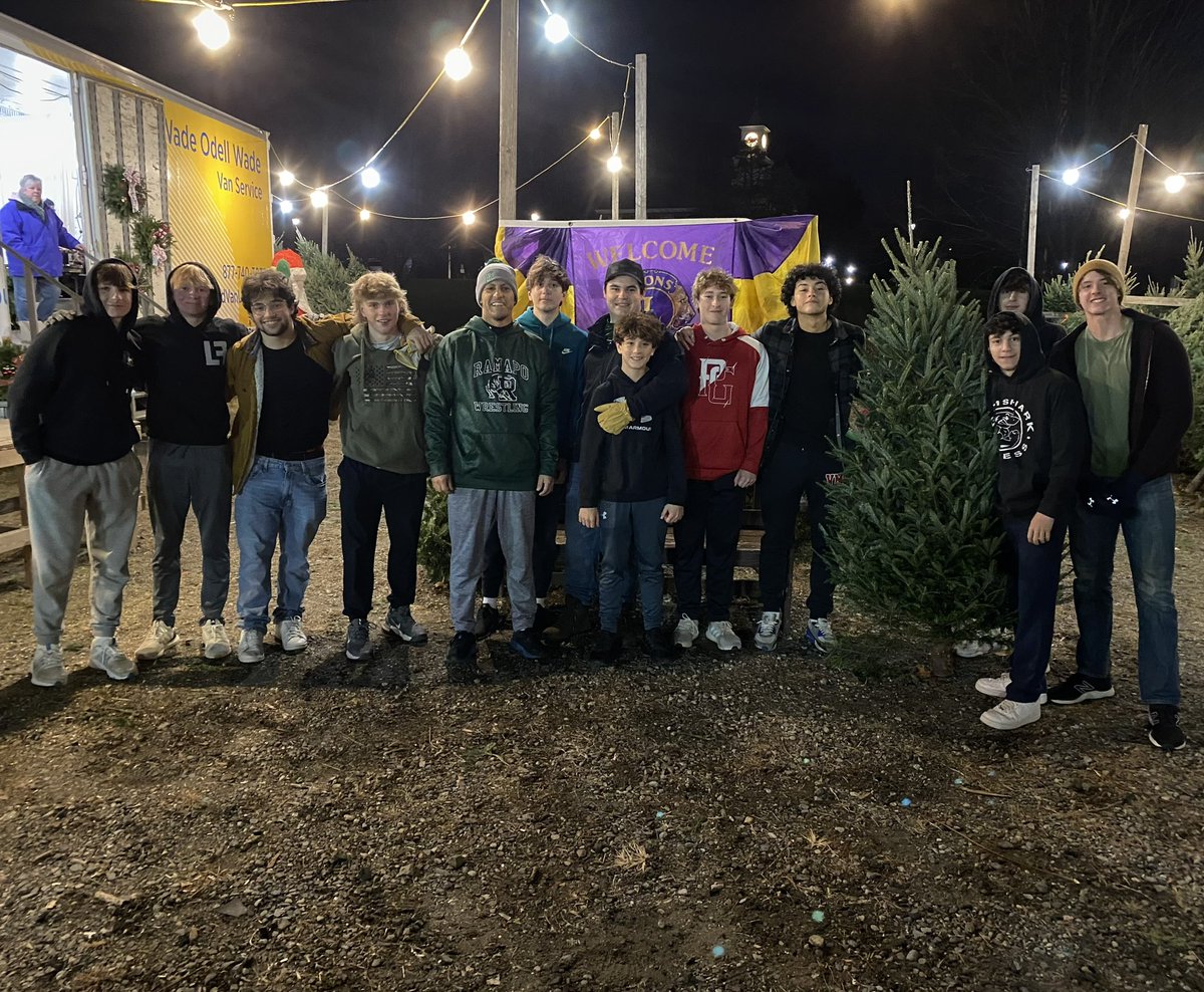 Team outing.  Volunteering at the Lion’s Club Xmas tree sale. 
#dogoodthings