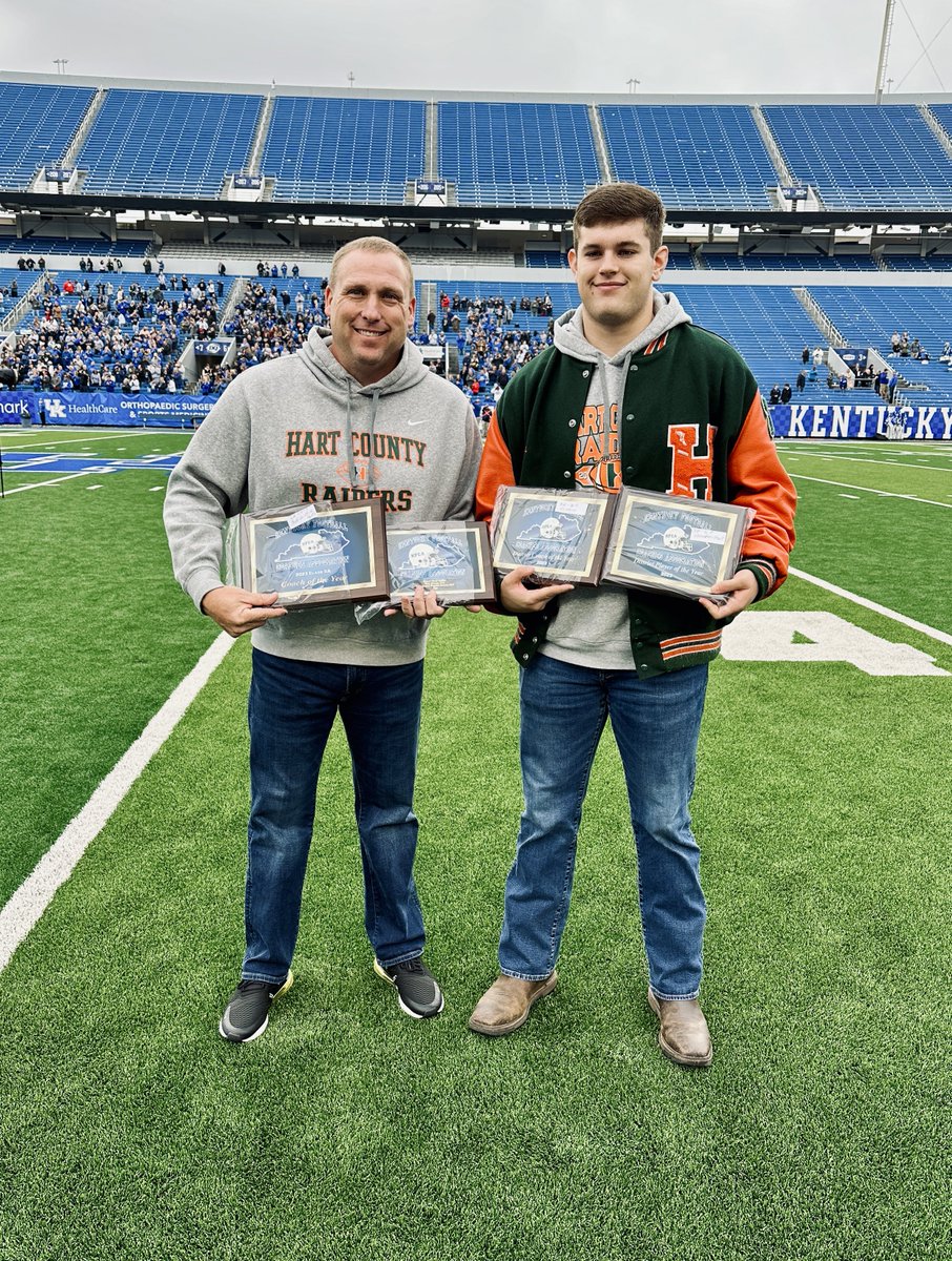 S/O to our very own Head Coach Chad Griffin and Jaxson Shoulders for being named Class 3A District 2 Coach &amp; Player of the year! 🏆

Coach Griffin was also named Overall Class 3A Coach of the Year! 🏆

Lastly Raider football was awarded for having the only Undefeated regular