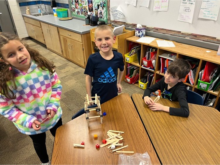 Waukesha STEM tweet media