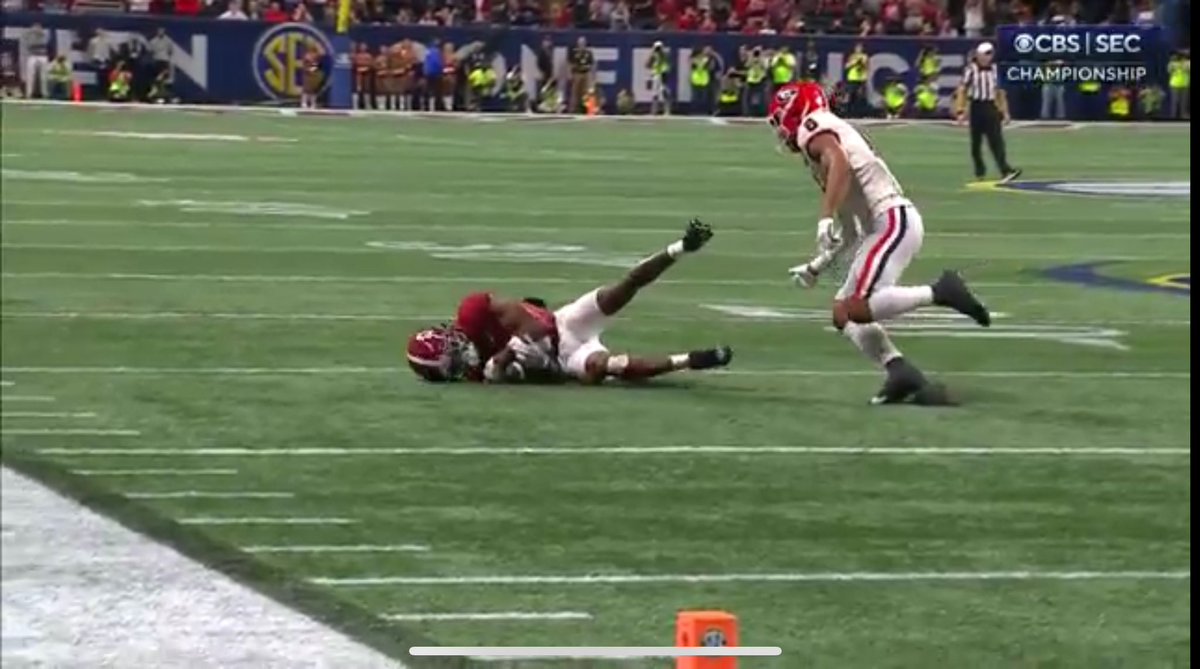 kirbyssmart's tweet photo. Mims got hurt . McConkey got hurt. This was not a catch. Hey Alabama fans, am I doing this right? https://t.co/r0TTDVEtKb