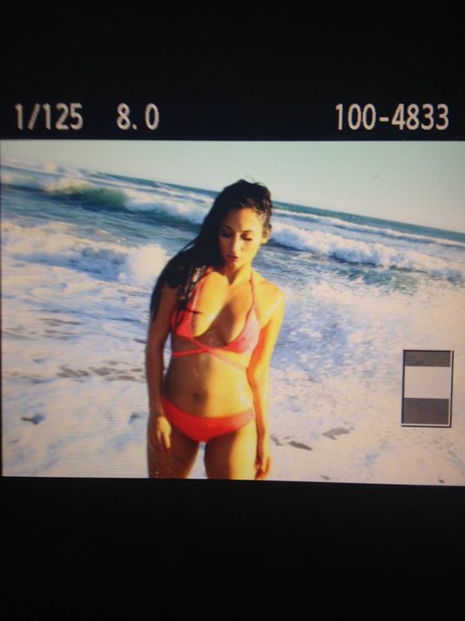 Little natural boobies for the win 🎉 https://t.co/E181TiTWmG