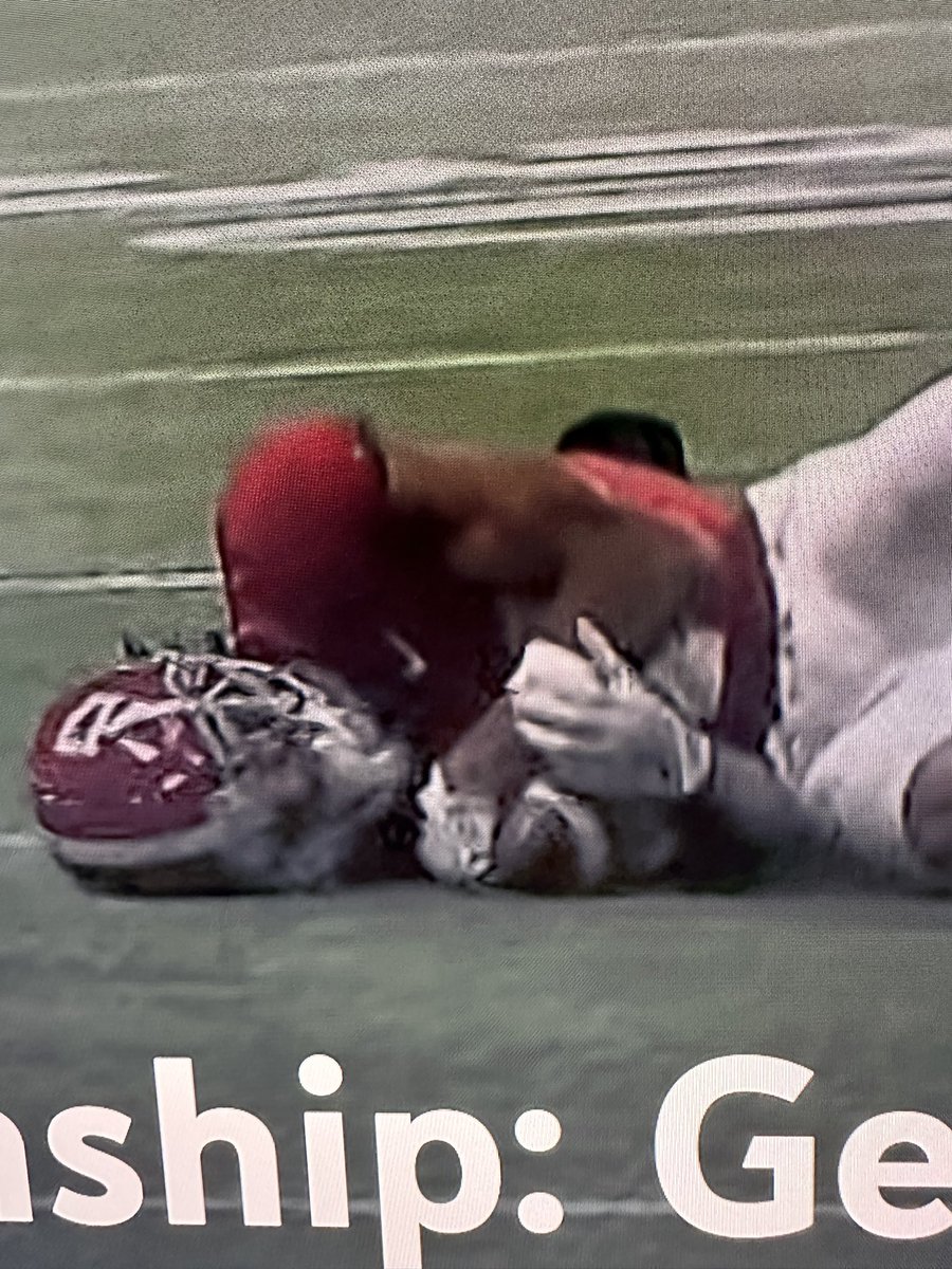 KDawg89's tweet photo. @BadSportsRefs And the white stripe spins. https://t.co/WHcXYNR4GT