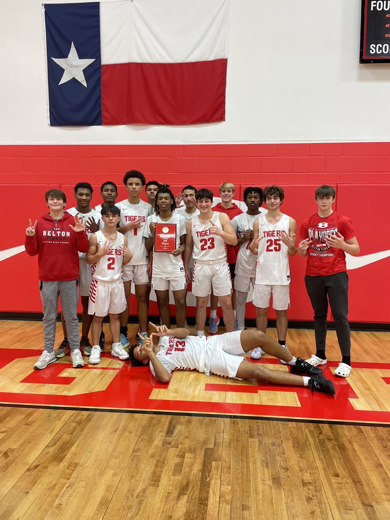 BeltonTigerBB's tweet photo. Congrats to the JV on ALSO winning the @BeltonISDAth Tournament Championship. Both the Freshman Red and JV bring home 1st place. 

Belton JV 42
Lake Belton JV 40

Tigers JV improves to 7-0. Tigers will next be in action on Tuesday at Pflugerville High. 
@BeltonISD @BeltonHS https://t.co/5dRU3luIot