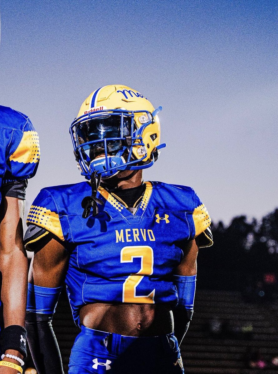 Congrats to Coach Patrick Nixon and his Mervo Mustangs on winning the 4/3A state championship, their second in three seasons. Stangs come back on North Point, 14-7. Like last week, the Mustangs defense was outstanding. Moore III to DeVaughn for 31 w 2:17 to play was the GW. #2.