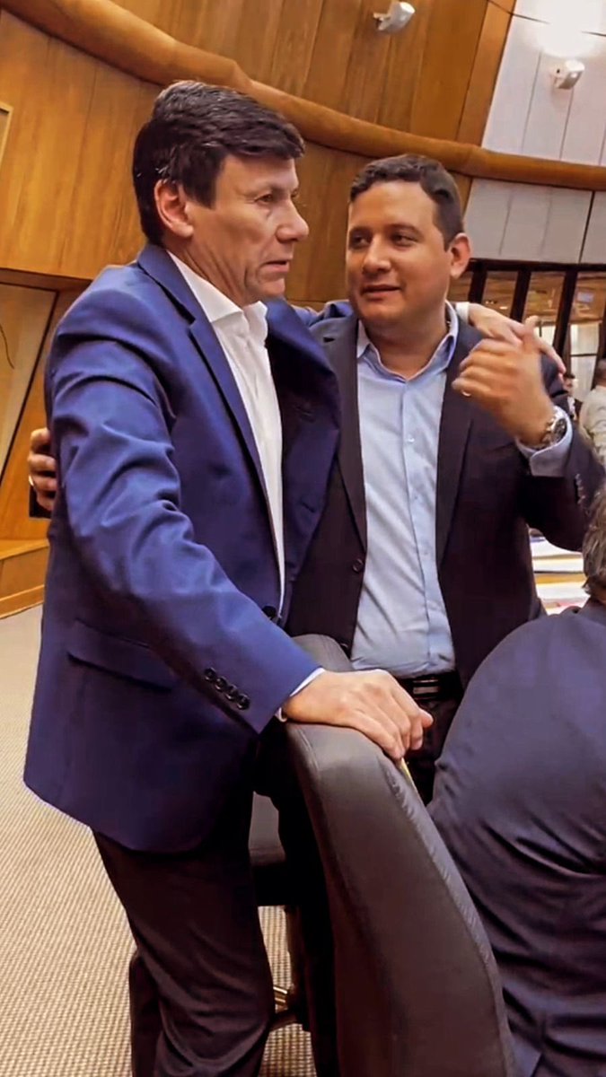 Profundo dolor por la pérdida del querido amigo y colega <a href="/walterharms_py/">Walter Enrique Harms</a> , mis sentidas condolencias para la familia Harms Vergara 🙏🏻