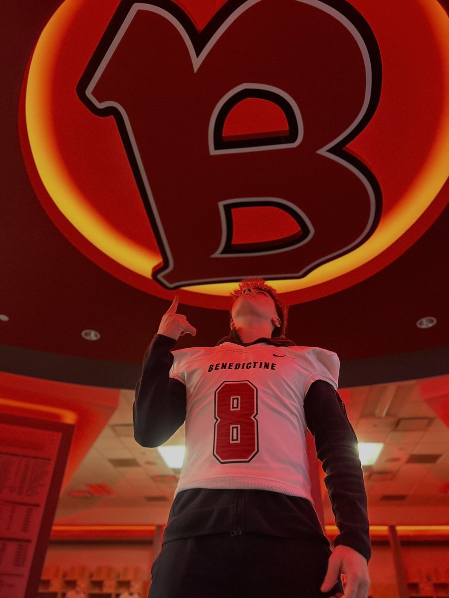 RunOverU4Fun's tweet photo. I had a great time at Benedictine this weekend! Thank you @CoachWhitley5 for the invite, everything was amazing. ❗️

@OLCHS_football @EDGYTIM @PrepRedzoneIL @ChrisGriggs9 @Rivals https://t.co/NlbXlQ9jlE