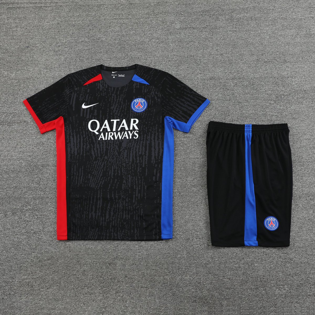 ED_IMPORTADOS's tweet photo. ESSE DO PSG É MÍDIA! 🤯🔞🖤 https://t.co/Y1NZTgMi7n