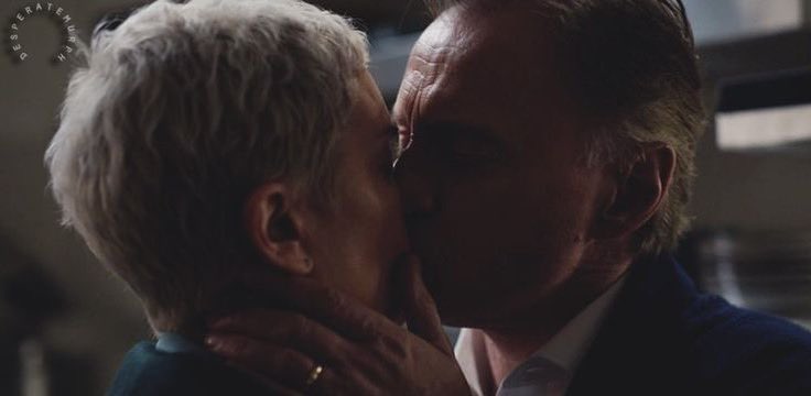 AllisonD104's tweet image. Feeling like it’s a watch episode 3 in season 3 kind of night. 🥰🥰 #robertcarlyle #victoriahamilton #cobrarebellion