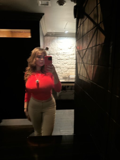 More red https://t.co/NmgiwL0iTn