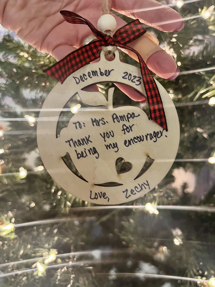 Marisa Pompa tweet media