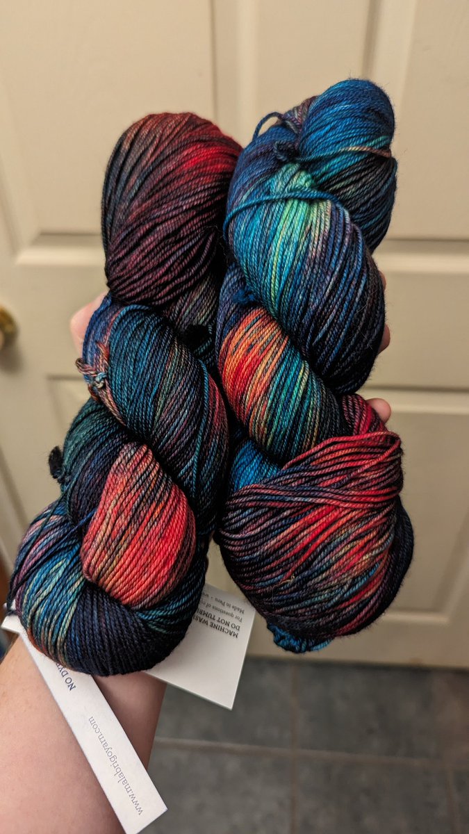 Found this absolutely sexy yarn I forgot that I got a couple of weeks ago and haven't even really looked at her yet and wowie wowie wow #yarnporn