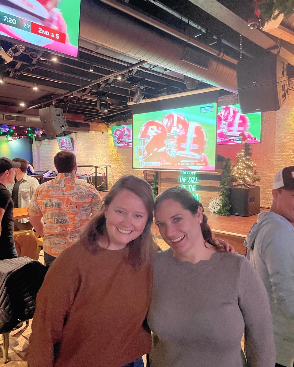 lsuchicago's tweet image. Great holiday event with our fellow SEC alums.  Can’t wait for the next one! Geaux 🐅 💜💛

#lsuchicago #chicageaux #lsualumni #lsuumniassociation