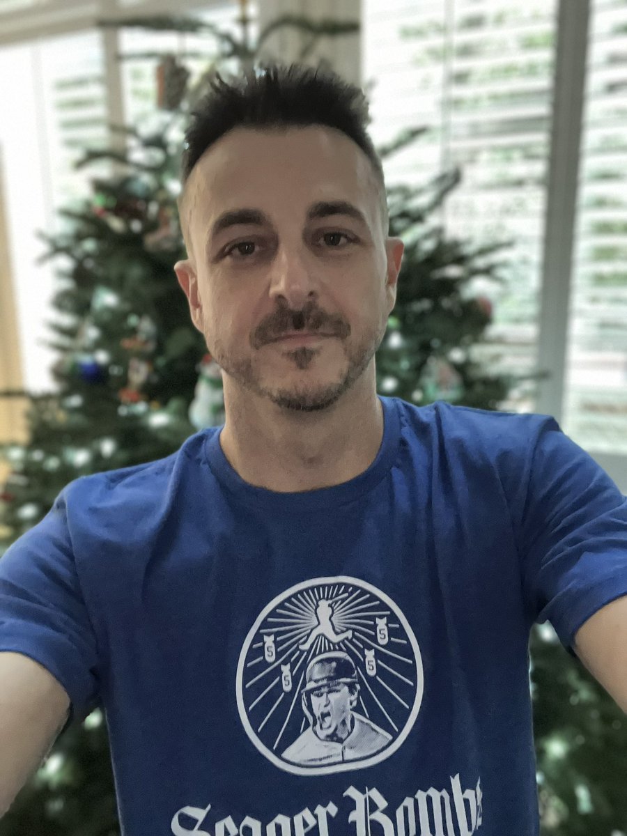 RotoGut's tweet photo. New @RotoWear gear for the holidays
#SeagerBombs https://t.co/nDfAOh3xIh