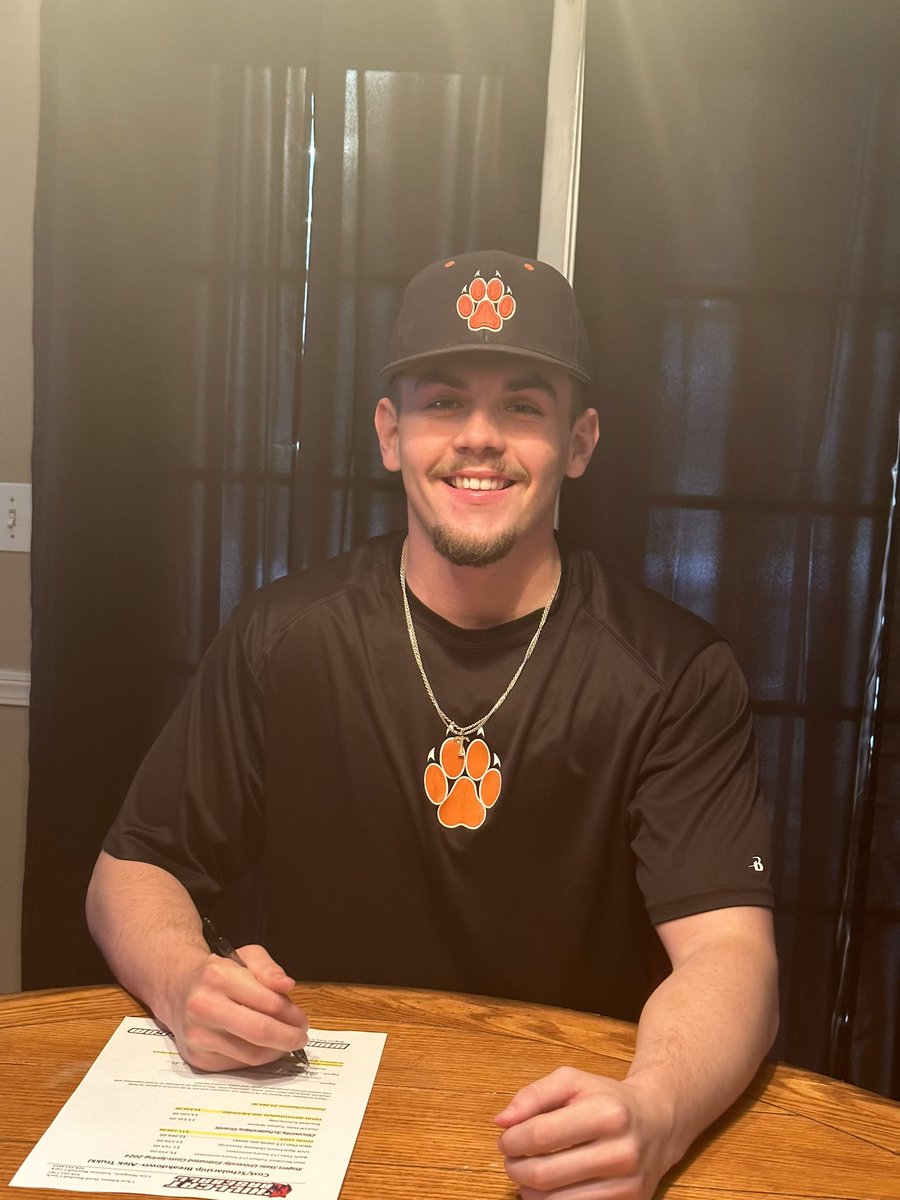 Tiger Pitcher, Alek Trukki, signs with Rogers State (OK) and will play in the Spring ‘24 season.