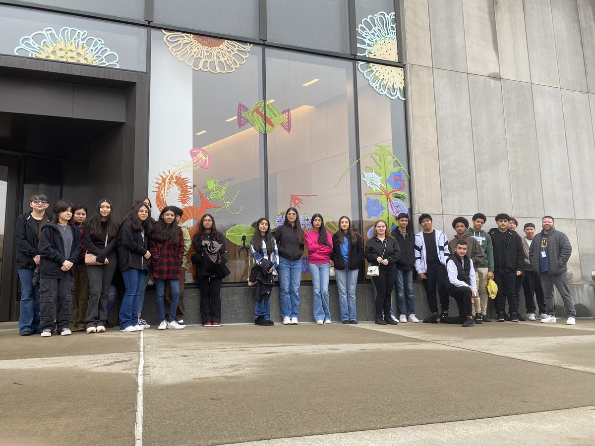 ClippertAcademy's tweet photo. Today’s U of M ‘Science For Tomorrow’ Series trip! 💙@Detroitk12 @UMich @Susie92286632 https://t.co/7SVTB8e2Tk
