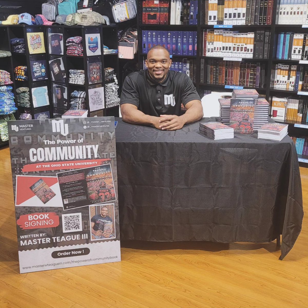 MasterTeagueIII's tweet image. Wow! What a 🔥🔥 event!

Super blessed and thankful for all the support! It was great to meet some nice folks and share a memorable moment with familiar faces!

S/O to Christian Publishers Outlet for the space for the event🫡

DO NOT FAIL IN YOUR FAITH

FLOURISH IN YOUR FAITH💯