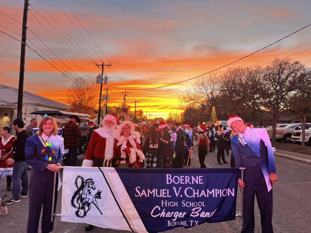 Santa visited Charger Band and we’re on the NICE LIST!!!! Weihnachts Parade kicks off through downtown Boerne at 6pm!!! #tistheseason!!! #tradition #community