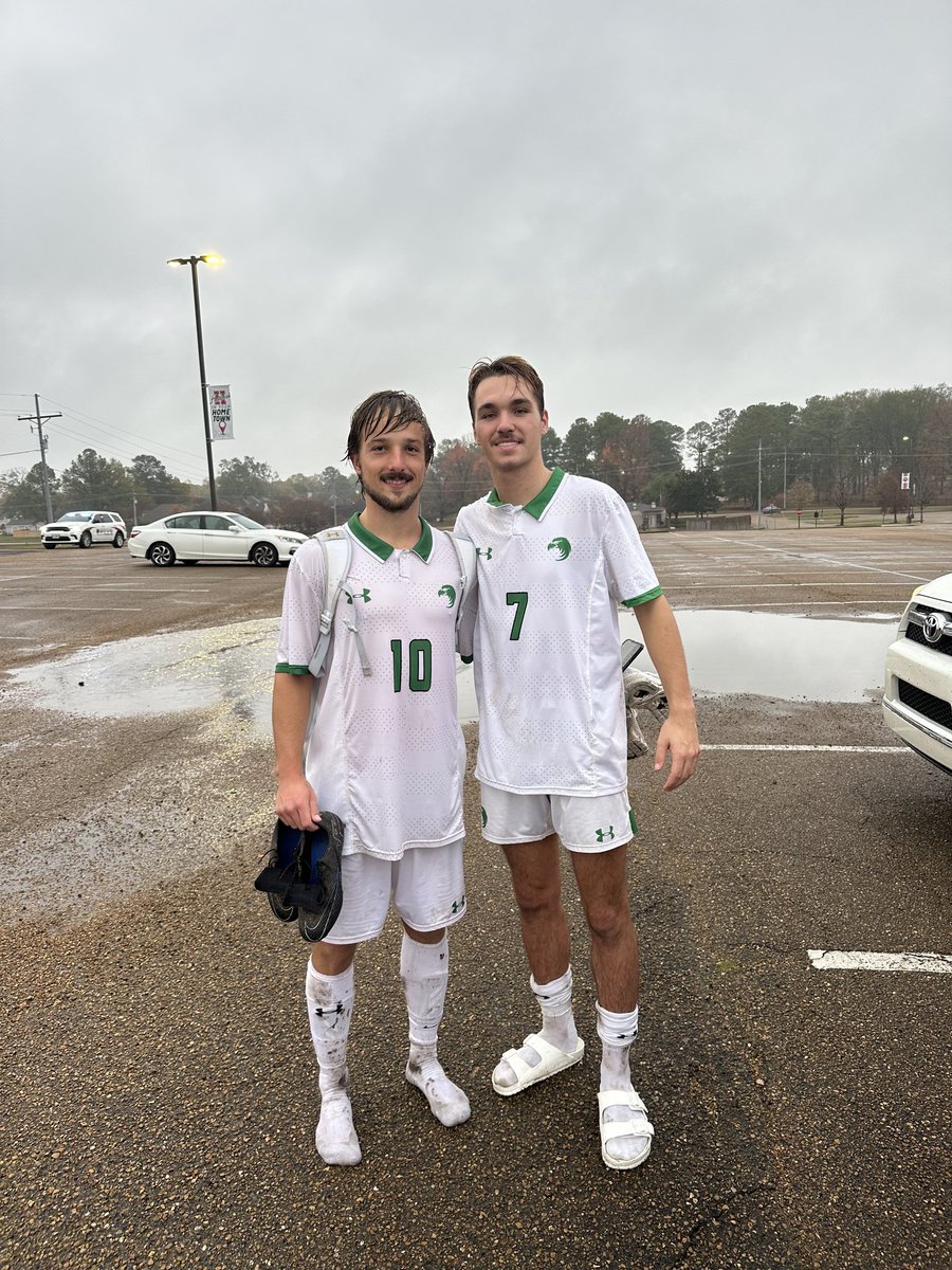 The South gets the 6-2 win over the North in the MACCC All-Star Game. Trey Parnell scored the 2nd goal for the South to tie it at 2-2. Proud of the way Thiago and Trey represented MCC today!