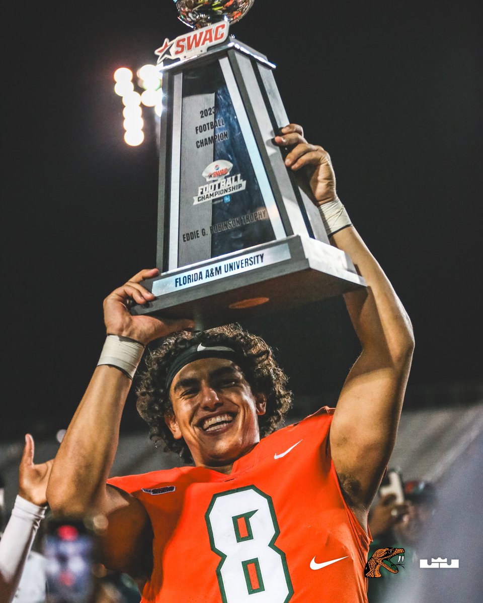 FAMU_FB's tweet image. Added another trophy to the trophy case!

One more to go. 

#RattlerNation, meet us in Atlanta for the @CelebrationBowl!

#FAMU | #Rattlers | #OurTime