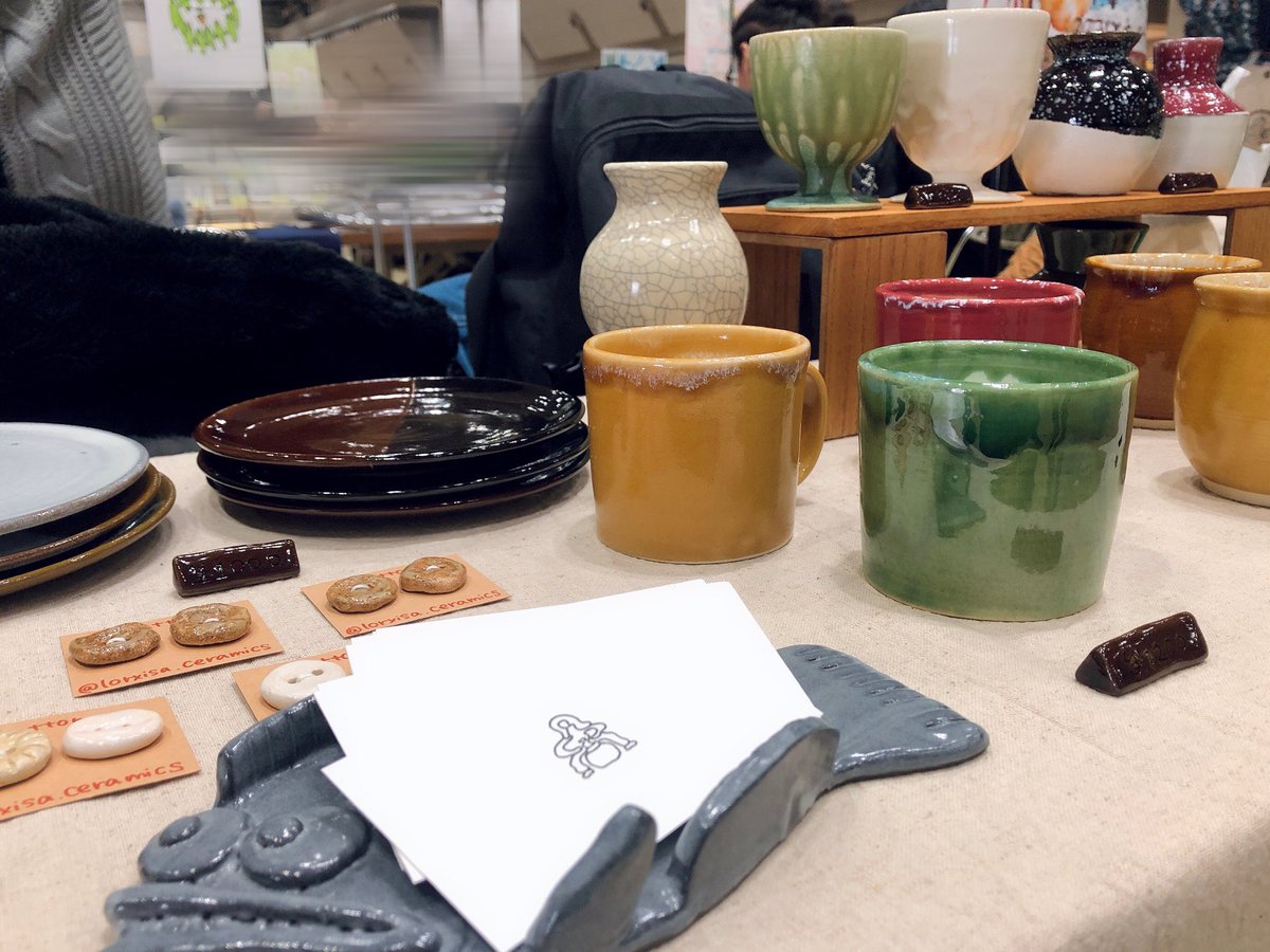 starryhappy's tweet photo. 今日は妹がｺﾐﾃｨｱ146で陶器を販売致します🍽️
西4ホール【た22a：しみちょこ】
どうぞよろしくお願い致します^▽^
#COMITIA146 https://t.co/3AHYlpAqsB