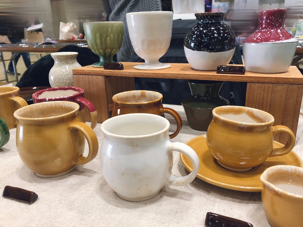starryhappy's tweet photo. 今日は妹がｺﾐﾃｨｱ146で陶器を販売致します🍽️
西4ホール【た22a：しみちょこ】
どうぞよろしくお願い致します^▽^
#COMITIA146 https://t.co/3AHYlpAqsB
