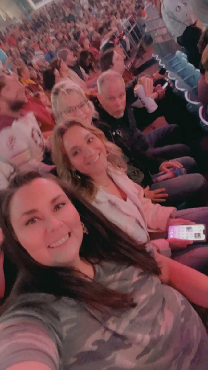 Elizabeth Keeter tweet media