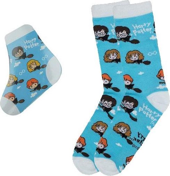 Es ist wieder Sockensonntag und heute verlose ich Harry Potter Socken, die im Wasser magisch größer werden. Follow + Retweet und ihr seid dabei.
Auslosung morgen.