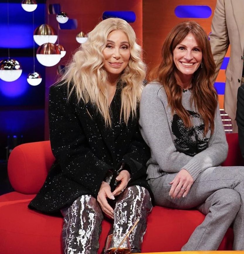 heyjaeee's tweet image. I would come out to them