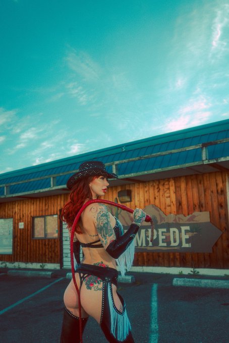 💥💥 https://t.co/aV8i3DUeNH<a href="/tag/baddragon"class="tags"><span>#baddragon</span></a><a href="/tag/altstarawards"class="tags"><span>#altstarawards</span></a>