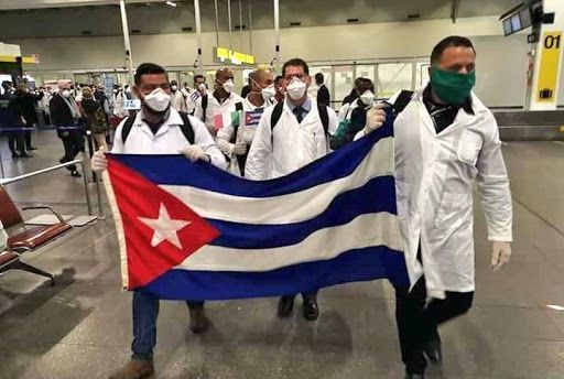 “Las misiones internacionalistas son una de nuestras principales conquistas y la esencia misma de la Revolución. #CubaPorLaVida #UnidosXCuba <a href="/cubacooperaven/">Brigada Médica Cubana en Venezuela</a> <a href="/EspartaNue31703/">Brigada Médica Cubana Nueva Esparta</a> <a href="/DrYusleivy/">Dr. Yusleivy Martínez</a> <a href="/torres_yunaisi/">Yauma Fdz</a>