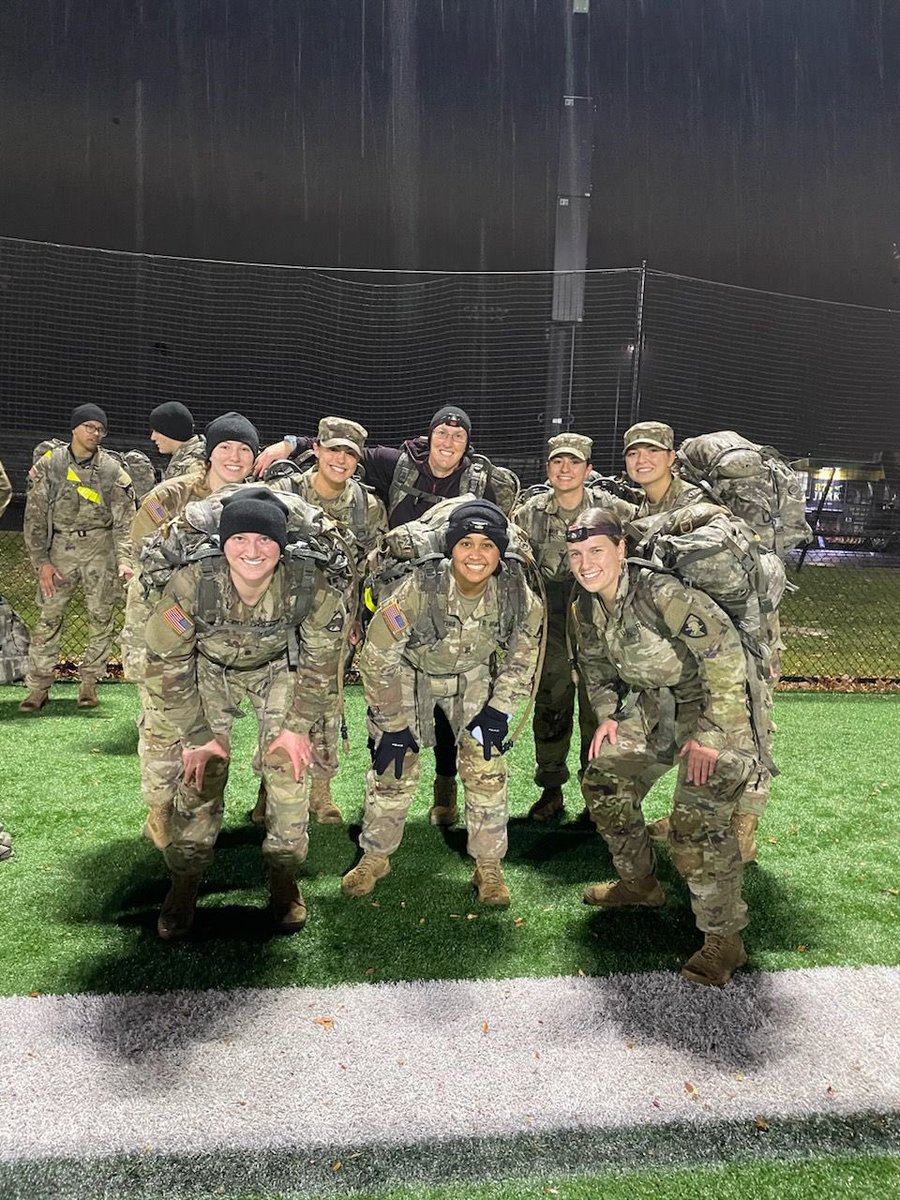 Army Softball tweet media