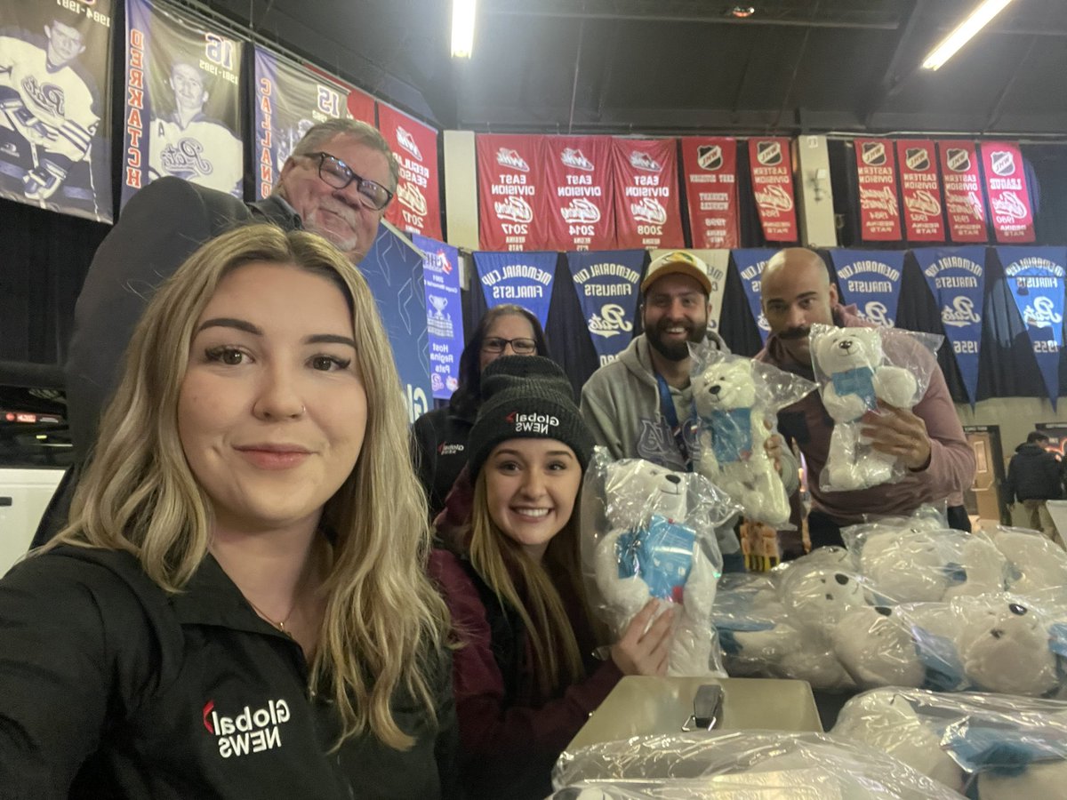 A few of us from the @GlobalRegina crew are at the Brandt Centre for tonight’s @WHLPats game, selling bears for the Teddy Bear Toss! $10 per bear, with all proceeds going to the @salvationarmy. Come on down to say hey!