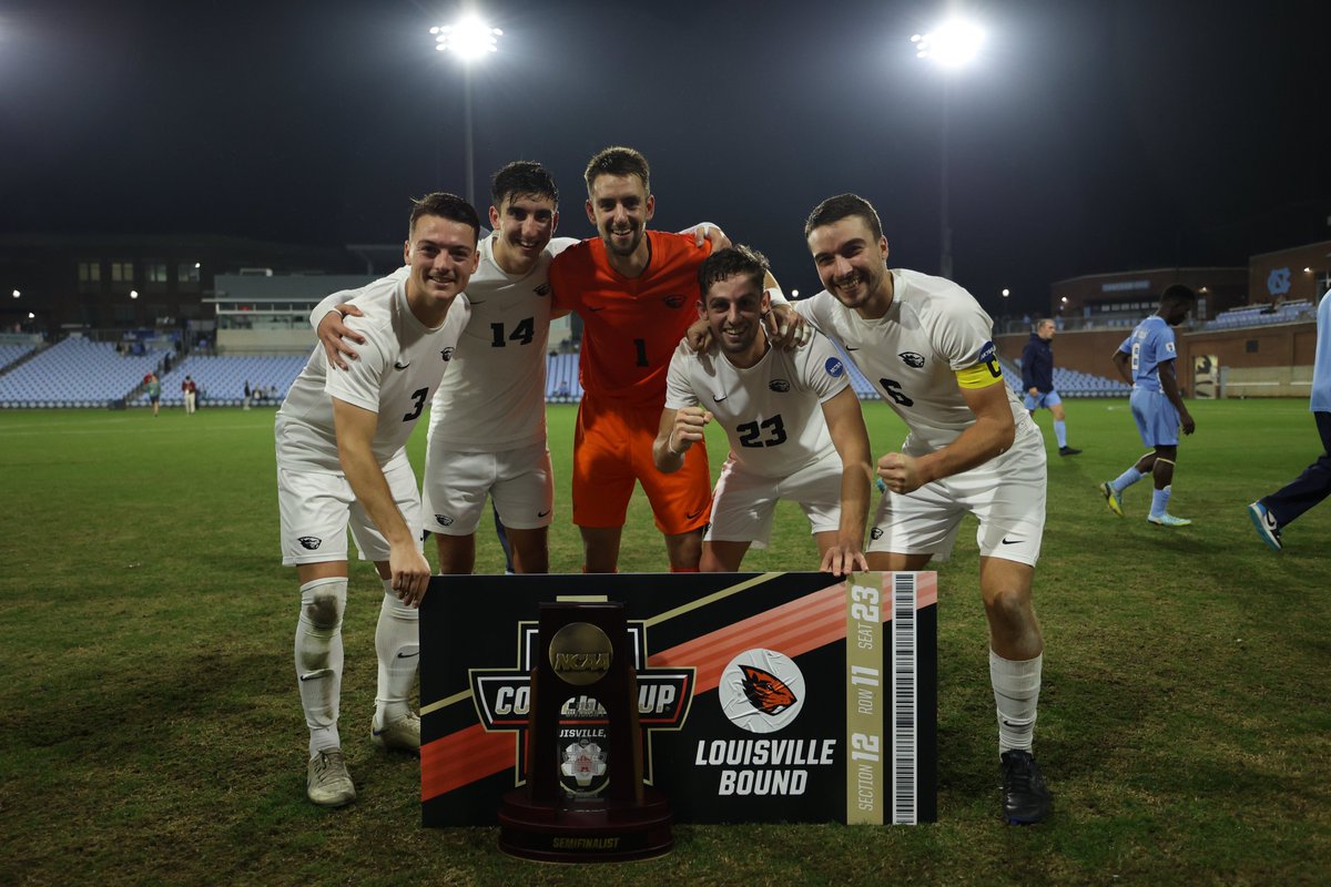 BeaverMSoccer's tweet photo. What a night. What a journey. WHAT A TEAM!

#GoBeavs https://t.co/P3DJJXFNB6