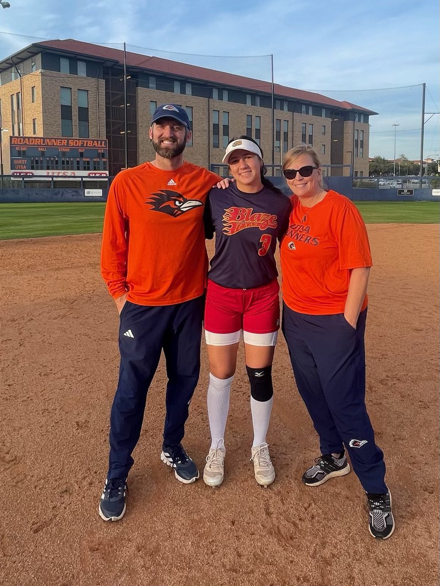 Mercedes Flores 2025 (@mercedes2025_) on Twitter photo I had another great experience at the <a href="/UTSASoftball/">UTSA Softball</a> camp today!
Thank you coaches and players for another great camp!#BirdsUp 🤙🏼
#TripleThreat
<a href="/Blaze18Gold/">Texas Blaze 18 Gold Damiani</a> <a href="/BlissFastpitch/">BlissFastpitch</a> <a href="/DadDamiani/">Tom Damiani</a>
<a href="/Vanntastic8/">Vann Stuedeman</a> <a href="/Coach_JimBray/">Jim Bray</a> <a href="/torismith_6/">Tori Smith</a> I had another great experience at the <a href="/UTSASoftball/">UTSA Softball</a> camp today!
Thank you coaches and players for another great camp!#BirdsUp 🤙🏼
#TripleThreat
<a href="/Blaze18Gold/">Texas Blaze 18 Gold Damiani</a> <a href="/BlissFastpitch/">BlissFastpitch</a> <a href="/DadDamiani/">Tom Damiani</a>
<a href="/Vanntastic8/">Vann Stuedeman</a> <a href="/Coach_JimBray/">Jim Bray</a> <a href="/torismith_6/">Tori Smith</a>