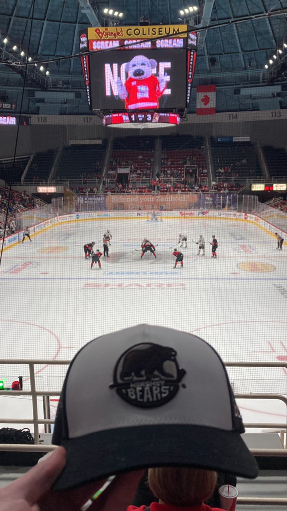 ryan_brown1070's tweet photo. @TheHersheyBears Let’s go Bears! 🐻 https://t.co/smaqFWDlPD