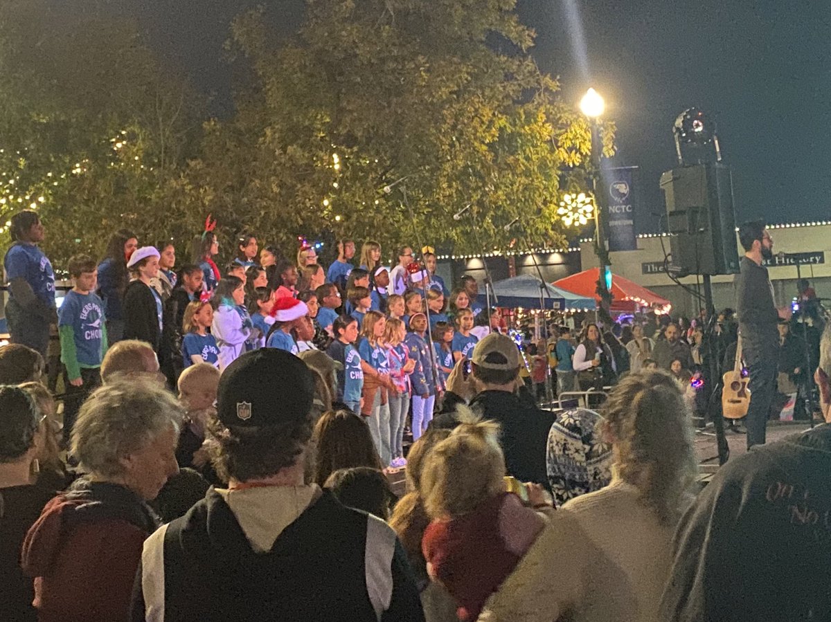 Proud of our <a href="/EversParkElem/">EversParkElementary</a> choir and their performance at the Denton Holiday Tree Lighting. Thank you, Mr Ortiz, for preparing our students for a beautiful concert. <a href="/dentonisd/">Denton ISD</a> #dentonisdengaged ‘Tis the season!