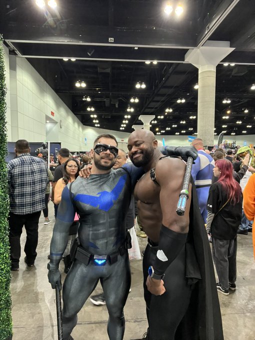I went to my first Con today! @CocoaMuscle invited me to LA for comic con, and I had a blast!  This is<a class="tags" target="_blank" title="On Twitter" href="/?out=eyJ0eXAiOiJKV1QiLCJhbGciOiJIUzUxMiJ9.eyJpYXQiOjE3MjA3NjE5NjksImlzcyI6InR3cG9ybnN0YXJzLmNvbSIsIm5iZiI6MTcyMDc2MTk2OSwiZXhwIjoxNzUyMjk3OTY5LCJyZWRpcmVjdF91cmwiOiJodHRwczovL3R3aXR0ZXIuY29tL0NvY29hTXVzY2xlIn0.x6Mnmk5GK_pzVW--O5Q0TnMpnXpurw9XAUTk4PZz1dd7hbbhTiCs4sGDXfJFcq9XOA-pSedEeW0IOWfnzu6B2w">@CocoaMuscle</a><a href="/tag/flexfriday"class="tags"><span>#flexfriday</span></a>