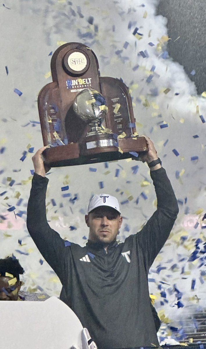 HomeOfTroyFB's tweet photo. A picture is worth a thousand words they say. 

Go Troy forever. Love yall. https://t.co/krgrmakg9e