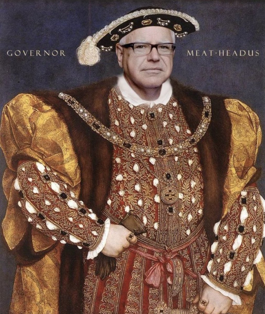 cacandgreco's tweet photo. @Shabbosgoy Remember when @GovTimWalz crowned himself emperor and the Irish rebelled? 

#TimWalzIsNotTheBossOfMe
#IgnoreTimWalz https://t.co/tCJO0wVfoj